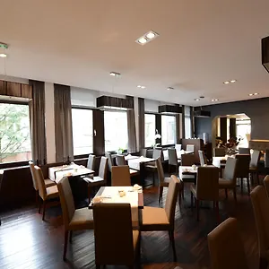 Concorde 4* Munique